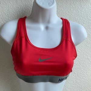 NIKE PRO - sports bra